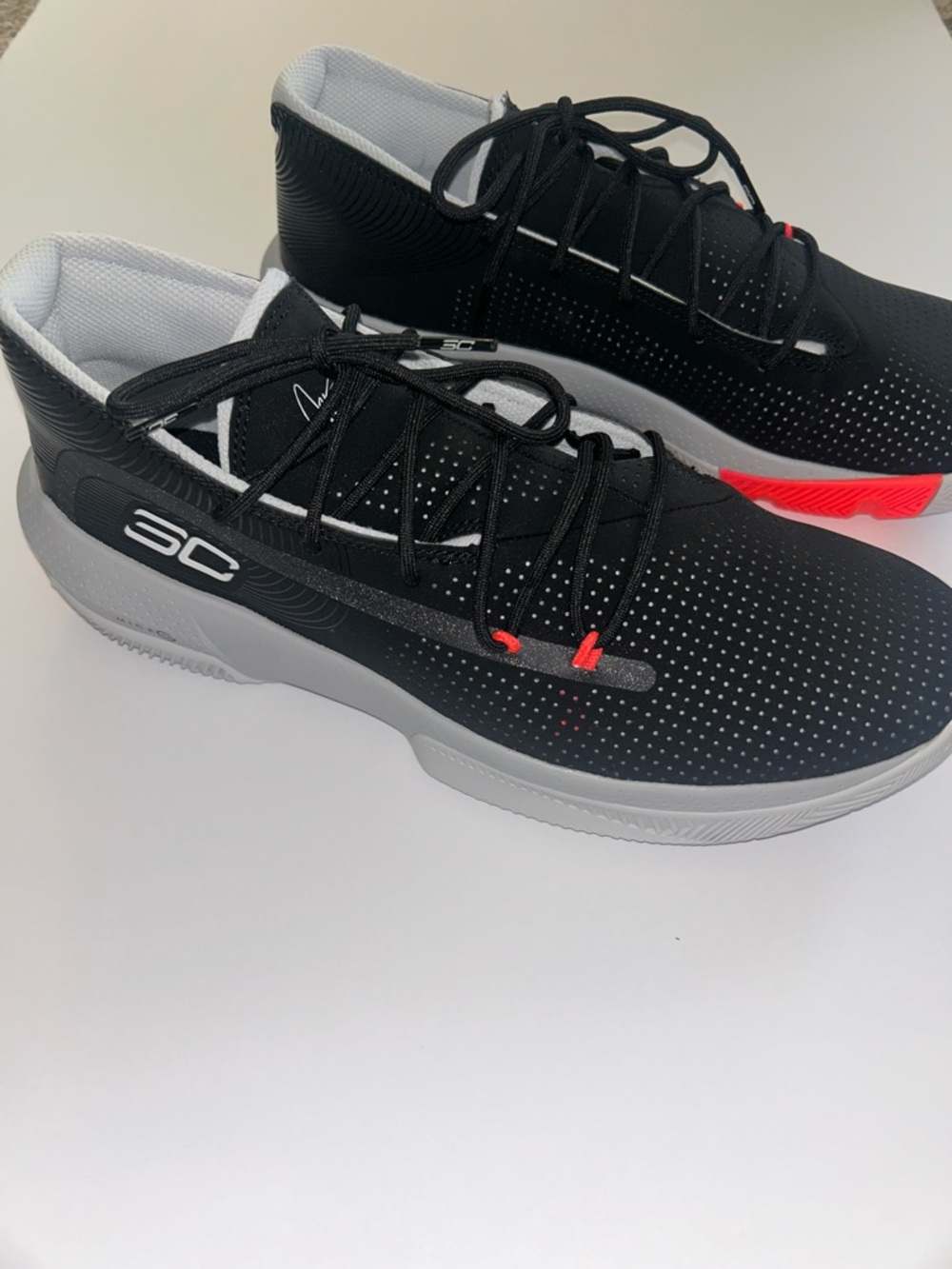 Men’s Under Armour Black & Gray SC Steph Curry Micro G Basketball Shoes